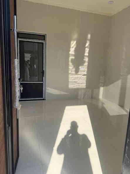 اعزائنالمشاهدين
جمال التفاصيل تجدونها من خلال هذا العرض الراسخ بجمال تفاصيله
تصميم متقارب واحد بجانب الآخر واجهيات متعوب عليه تنفيذ واشراف من قبل كادر خاص متمرس في التصميم والتنفيذ🏠🏠🏠🏠
#شاهدو_تشكيله_الموسم في_قضاءابي  الخصيب طريق سيد حامد مقابل مدينه الاندلس السكنيه
📍#منازل: بمساحات مختلفه نباع اكثر من منزل في هذا الموقع بقيه منزل
ويوجد منازل قيد التنفيذ غيرها
#للعلم_الأرض_مصبوبه رفت قبل الانجاز  📍#مساحته :160م
📍#والسعر :105وقابل للتفاوض مع المشتري
📍#نوع: العقار طابو زراعي عراقي باسم صاحب البيت ادفع المبلغ واستلمه بعد المكاتبه 
📍#نوع :البناء بلوك
التفاصيل استقبال صاله مطبخ  غرفتين منام وصحيات داخليه وخارجيه وكراج 
اذا تحب تشوف العروض تفضل لزيارتنا لمشاهدة هذه المنازل للاستفسار #الاتصال: على الرقم التالي 
***********
