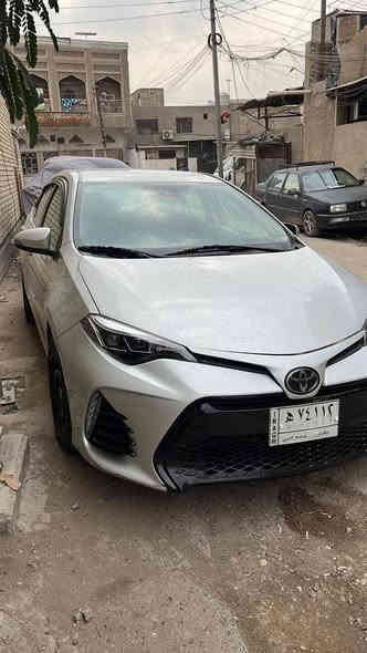 السلام عليكم كورلا موديل 2018 دخول2020 se رقم بغداد اللون سلفر فاتح سياره جديد كامله بدون نقص مسوي  صيانه قبل يومين تخم تأير تخم ويل صدر امامي كامل وصدر خلفي كامل دبلات كله جديد دوشمه كاعيد وصندوك
*********** السعر144
المواصفات 
1فول تحكم ستيرن
2دكمه سبورت
3كير عادي اوتوماتيك 
4 شفتات بالستيرن
5كشنات جلد اسود 
6كامره خلفيه دواره 
7 اشاير بالمرة
8 رادار امامي 
9شاشه 
10مانع انزلاق 
11بصمه عدد2
12مثبت سرعه سياقه اليه
