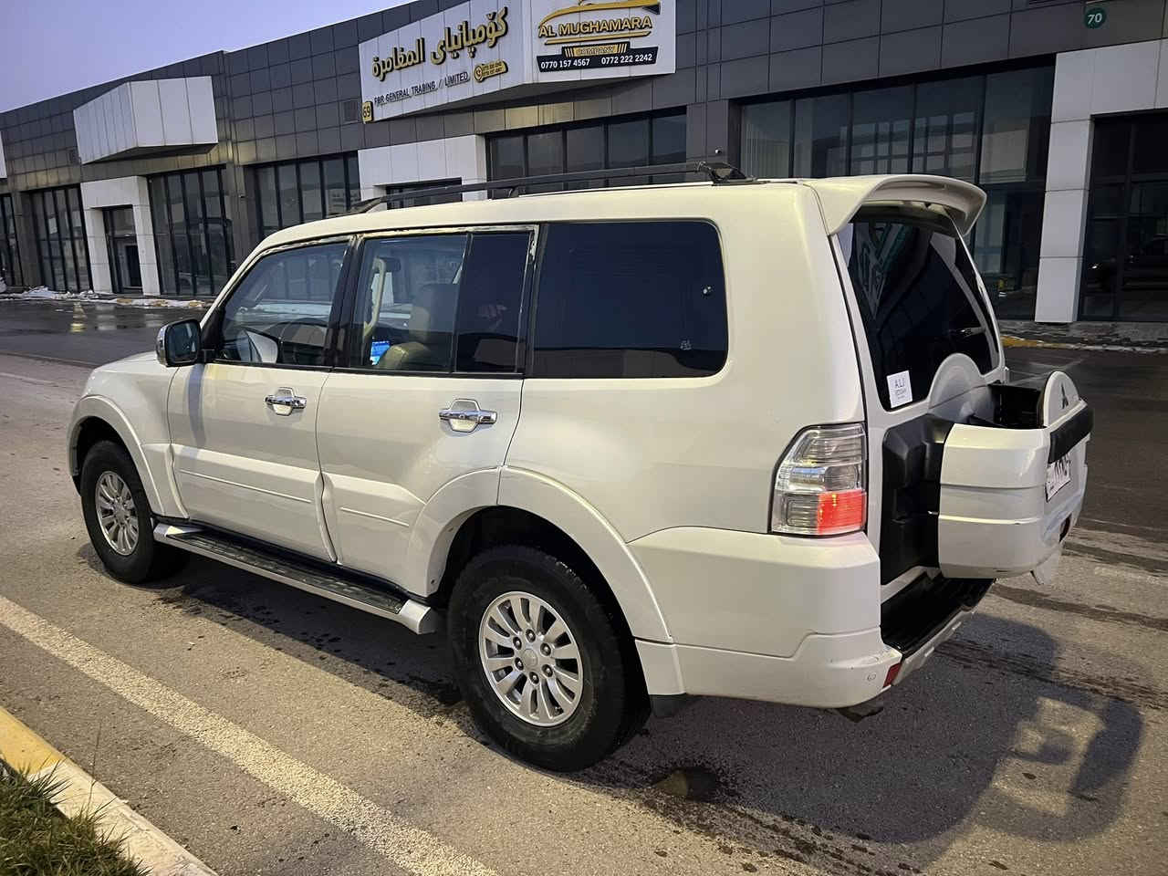 باجیرۆ 
مۆدیل 2010
تۆماتیک
گیرومەکینە بەشەرت
تەقەورەقە بەشەرت 
ساردیو گەرمی مەزبوت
سعری 43$گەلا
***********
***********
