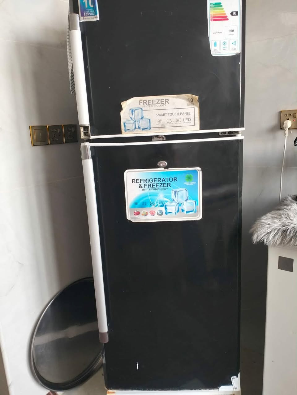 ثلاجه للبيع نضيفه 
سعر 210 وبيه مجال مكان سماوه


**إذا كنت صاحب هذا الإعلان وتريد حذفه لأي سبب، رجاءا أرسل رسالة إلى الدعم الفني**