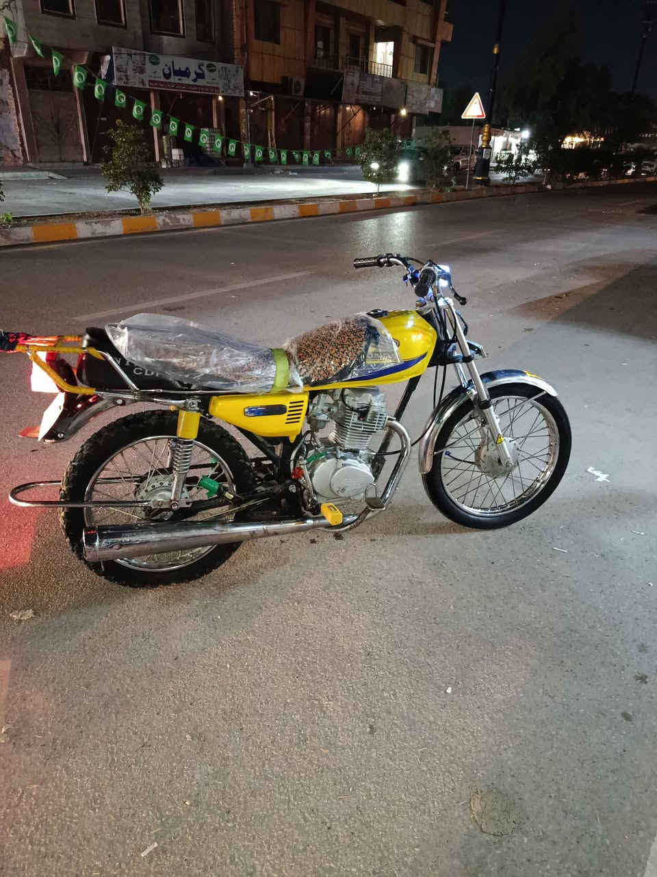 دراجه اربع قير للبيع موديل 17 بدون اوراق سعر 400 وبي مجال


**إذا كنت صاحب هذا الإعلان وتريد حذفه لأي سبب، رجاءا أرسل رسالة إلى الدعم الفني**