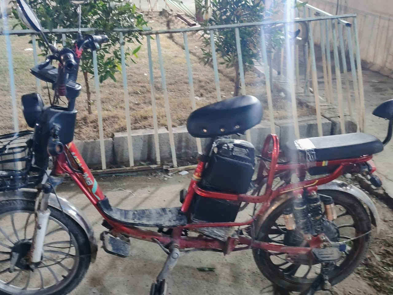 سلام عليكم دراجه شحن. كامله مكمله كلشي مابيه خير من الله ب؟ بطاريات جديده سعر ١٥٠ الف قفل لا تعامل رجان قفل *********** ////////////***********
