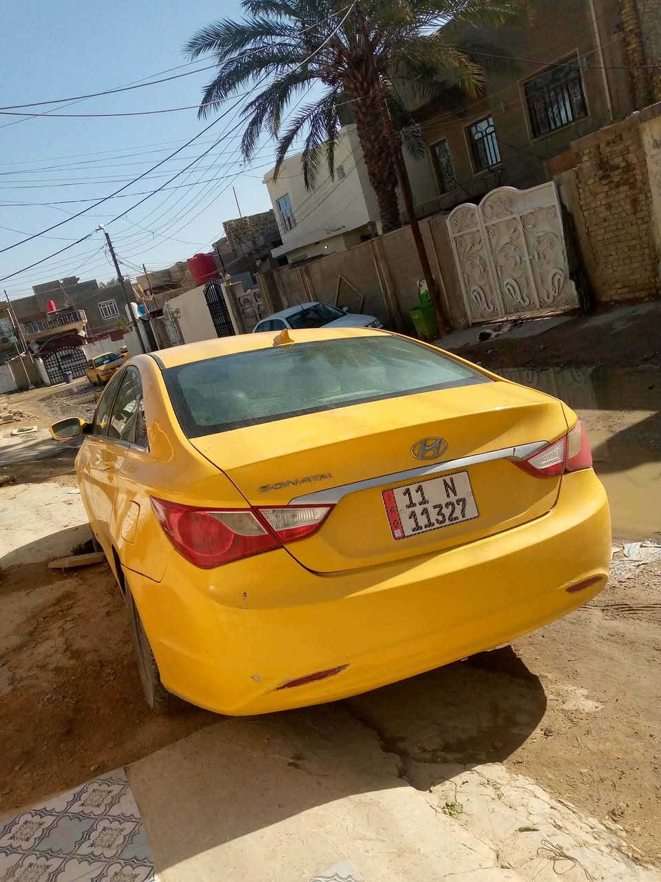 السلام عليكم سوناته للبيع موديل، 2012 وارد امريكي رقم بغداد انكليزي بيه جاملغ مصبوغ صفحه السايق  ولبنيد بي شويه بارد كله جاهزه خير من الله حداديه جديده راعيه حله حي العسكري سعر 97 وبيه مجال  .***********.
