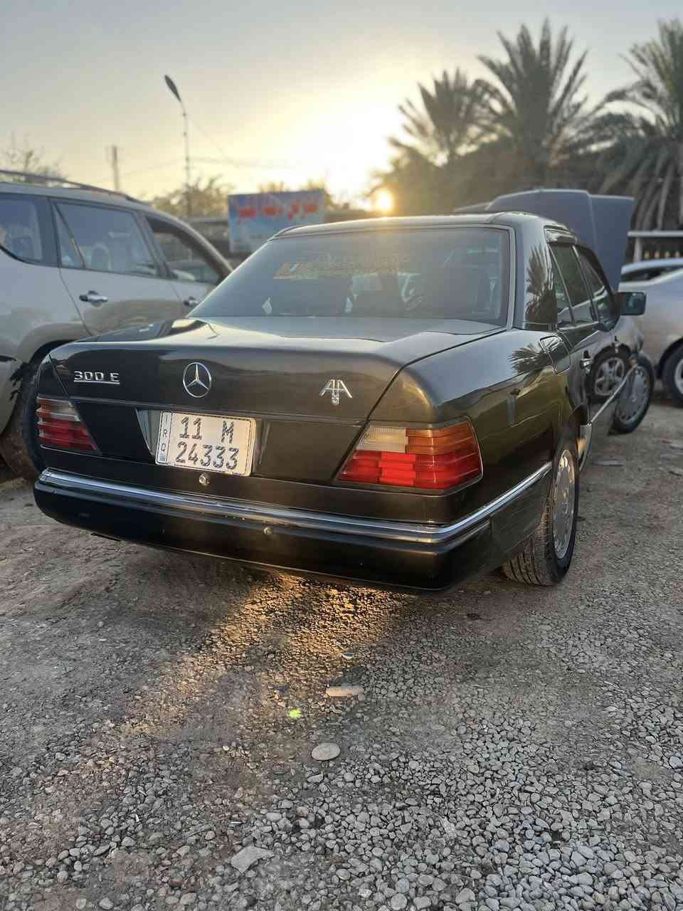 يا الله سلام عليكم مارسدس دب ٣٠٠موديل ١٩٩٢ مكفوله من ضربه ول تبديل قواعد دبل سليمه كامل موصفات غرفه جلد اسود كشنات كهرباء برده كهرباء سلات طكتين صاج ملكي حته الدركه كير محرك ابلاد عنكبوت قبق اسود سياره جهزه عله ادامه كامله منضومه بانزين من التانكل للعنكبوت كله جديد او حاويه تخم تاير باتري جديد سياره جهزه بيه نقوصات بصيطه او جيب الغراض بس بعد ما صالي مجال اشدهن بل عافيه عل ياخذه مكاني بغداد او ديالى سعر ٨٥. او بيه مجال قليل ***********
