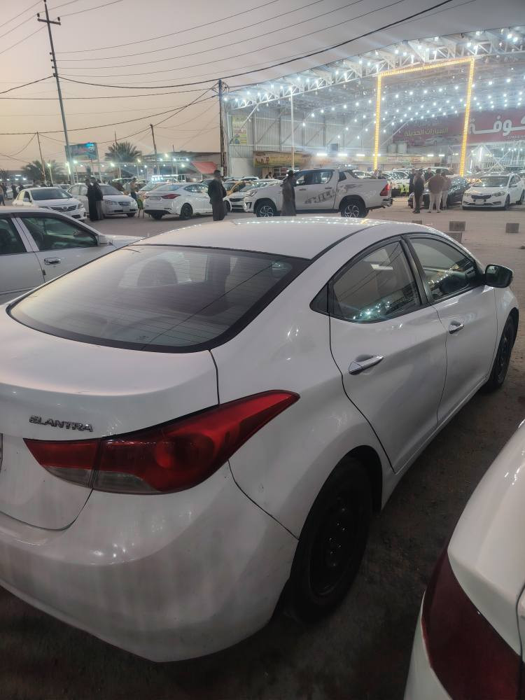 للبيع... للبيع... سياره النترا مضلع موديل 2014 محرك 1800 مكفوله ماعدا تلحيضات خفيفه السعر 105 مكان السياره النجف *********** النجف, العراق
