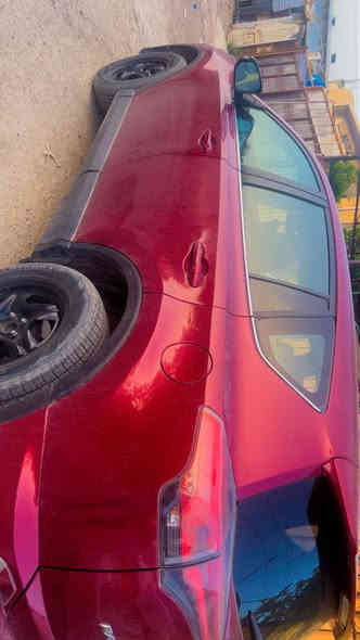 ماشية ٧٩ 

مكانها بغداد  

محركها ٢٥٠٠ 

لون ماروني 

تحكم ستيرن جهتين 

المكينه والكير مكفولات بلادي 

النضام Eco و sport 

السياره داخله كلين بدون حادث حادثها بالعراق فقط باب خلف السائق  وطخه خفيفه بالجاملغ الامامي وراجعه على البارد مع تكحيل بسيط 

للاستفسار *********** متوفر واتساب Colombo
