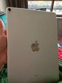 آيباد ١٠ برو • ٦٤ • كفالة كاملة