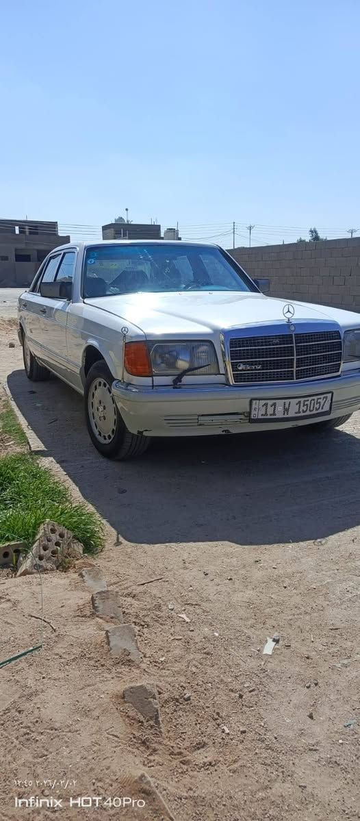 *للبيع مرسيدس 300 رئاسي*

*المواصفات:*
- موديل: 1988
- رقم: بغداد انكليزي 
- مشروع وطني
- سنوية لل 2027
- شرط تتكاتب مع المالك الشرعي
- كير، محرك البلاديات ، سبير كهربائيات، دواخل: شرط شركة
- تخم تاير جديد
- حدادية نظيفة مع دبلات وباقي ما يتعلق بالحدادية الامامي والخلفي جبتهن بالجنطه الشراي اذا يريد يشدهن 
- سنتر لك
- صبغ مكانات ابيع مصبوغة مكفوله من الضربة القوية والعيب الشرعي 
- السيارة تعجب الشراي
- كتلوكات السيارة موجودة
- اريل × 2 كهربائي على السويج 

*المكان:* واسط، صويرة

*السعر:* 65 وبيها مجال

*للاستفسار:* ***********
