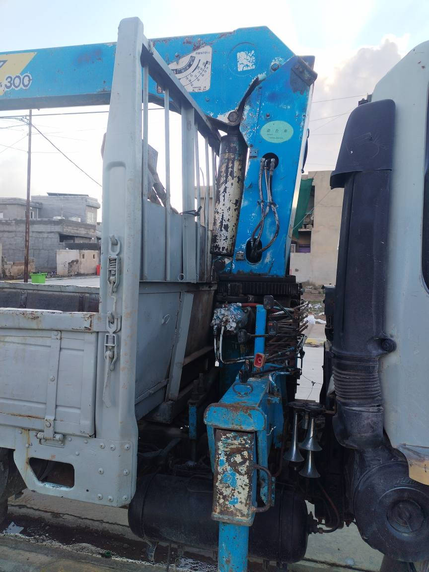 كرين هينو رقم ديالى سنويه لل 30 رقم اجنبي كيرشرط موديل ٩٣ محرك ٧٠عادي ونج ٢طلعه  اخوي اذا موشراي لاتخابرني *********** المكان كركوك الحويجه السعر ١٥٥
