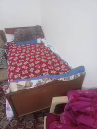 غراض للبيع مكاني حي العامل  ٠٧٧٠٧٩٢٦٢٤٢