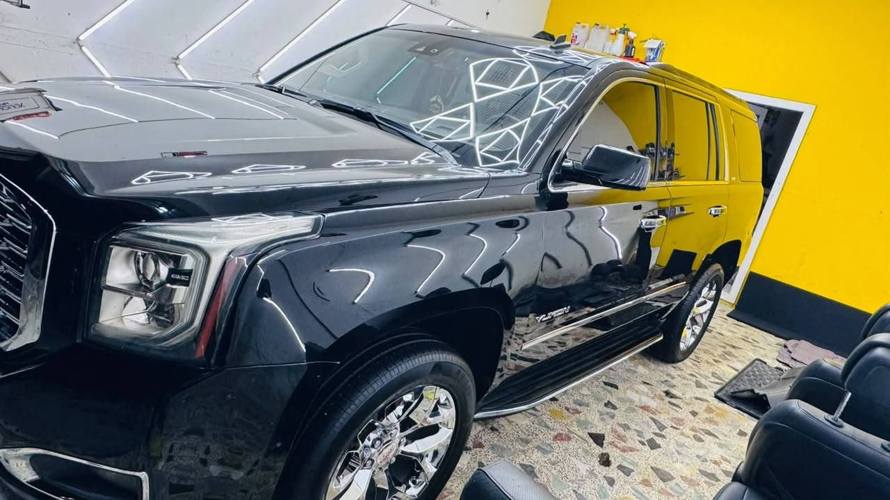 @سلام عليكم جمسي للبيع فقط
سياره مكفوله من داخل وخارج ما عده بيها صبغ فقط جوه القبق مال بانزين مو قطّعه كامله يعني 
محرك ( 8 سلندر ) رقم سياره سليمانيه / مكان سياره كربلاء 
مواصفات فول slt معروفه مواصفاتها  ماشيه 183 كيلو  جاهزه من كلشي حداديه تبريد كشر كير مكينه مكفولات 
السعر 310
لستفسار اكثر ( *********** ) موجود وتساب فقط
