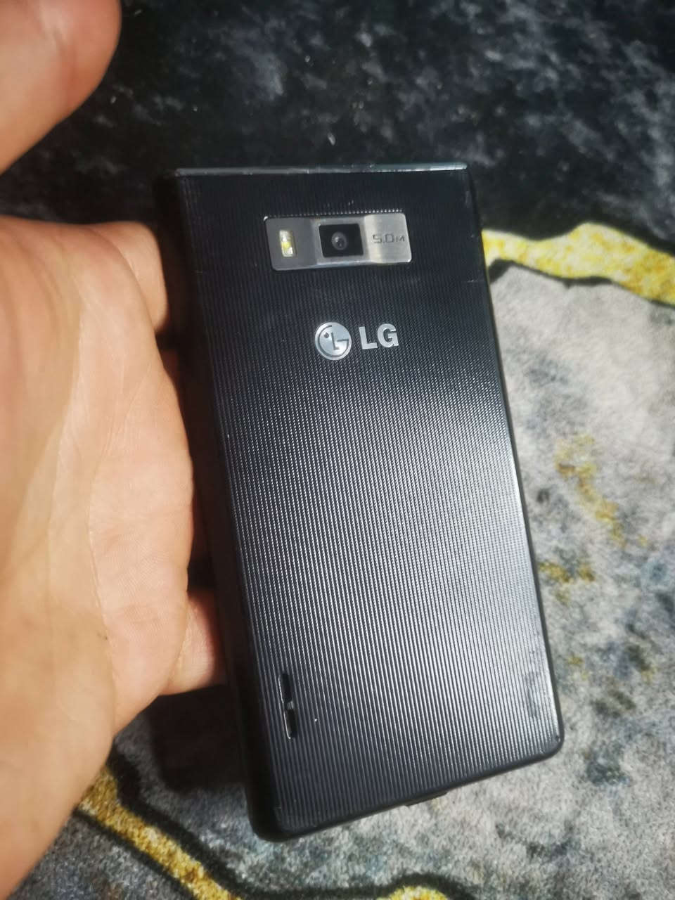 يالله ايبادات نقالات موبايلات كلشي المهم ينباعن فحم لين بيهن نقص او بطاريه او دكمه البورد أكثرهن شغالات اني ابيع فحم للي يحب ياخذ مفرد او شلعه للحجز خاص او علا. رقم ***********
