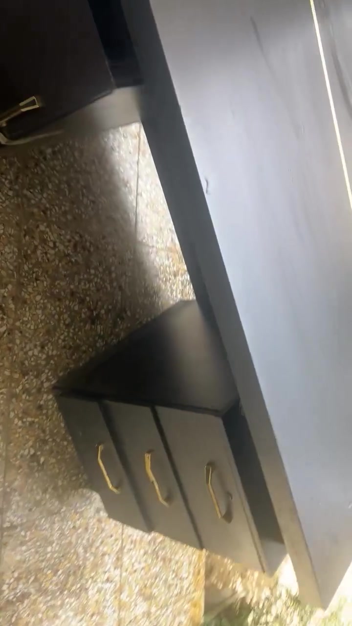 للبيع اخو الجديد ب١٣٠ مكاني حي العامل


**إذا كنت صاحب هذا الإعلان وتريد حذفه لأي سبب، رجاءا أرسل رسالة إلى الدعم الفني**