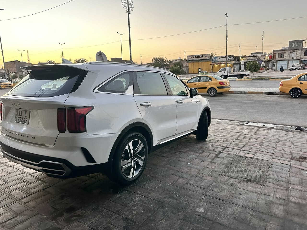 سورنتو للبيع 2022 فول عدّ الفتحه مكفوله كفاله عامه سياره جديده ما ناقصه كلشي تخم تاير جديد وباتري جديد مكاني كربلاء حي العسكري 
الرقم المبايل ***********
