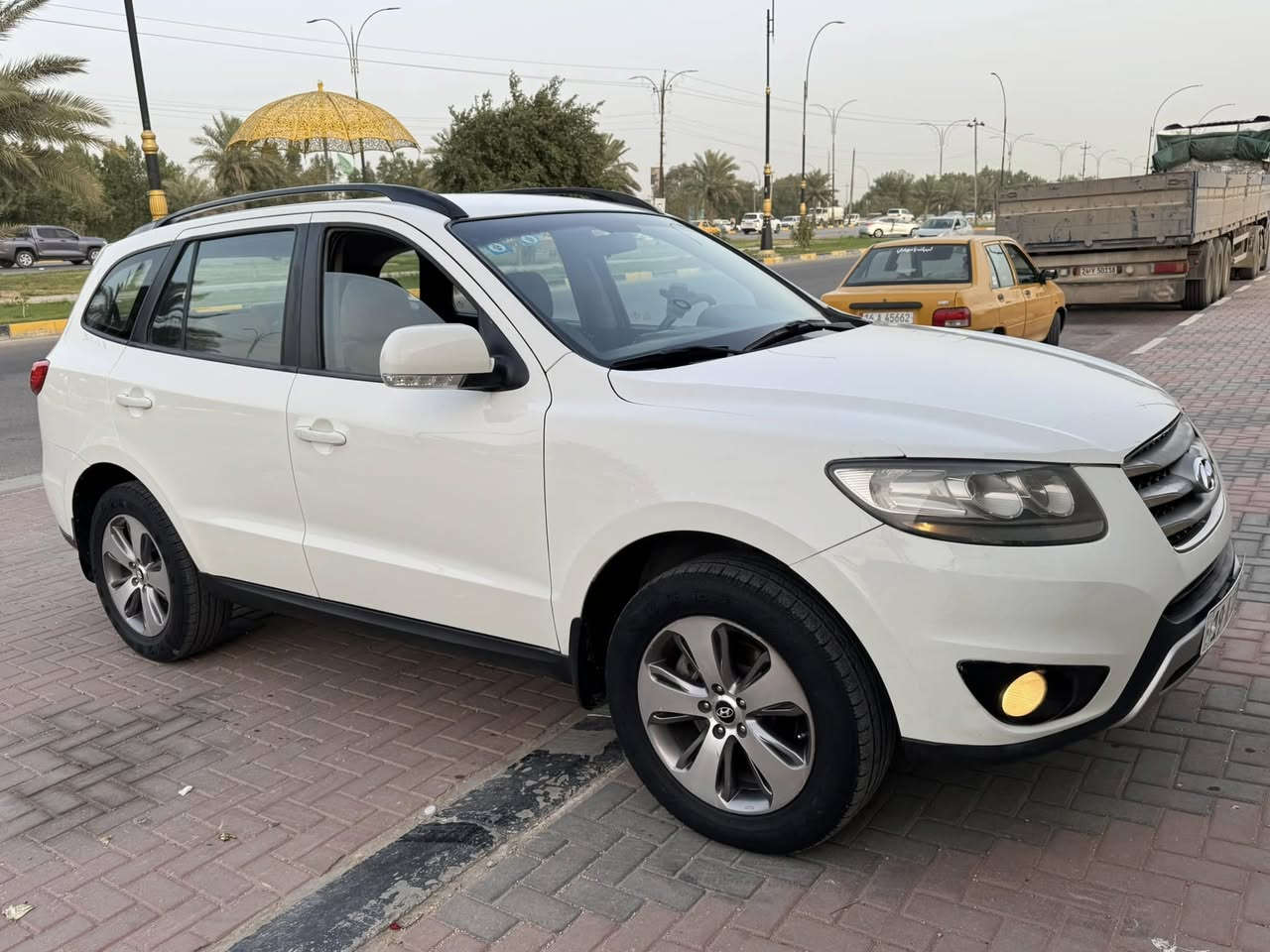 السلام عليكم سنتافي 2012 خليجي رقم كربلاء دولي
سنويه وهزه جديده بسمي مكفوله من الضربه والتبديل والبارد بيه صبغ طرف باب واضح بلسونار اثر شخط 
مكينه 6سلندر مامفتوحه تبريد 3قطع ثلج ❄️ تدفئه شغاله 7راكب كشن كهربائي تحكمات حساس خلفي 
مري شفط مكان السياره كربلاء السعر 163 مجال قليل
***********
