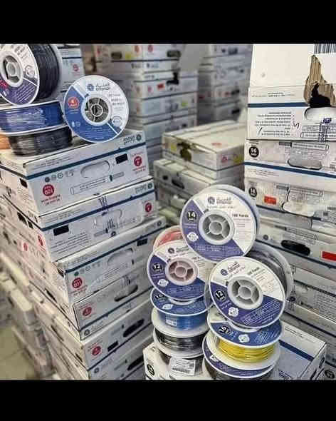 الوهج للاناره الحديثه والطاقه الشمسيه
عواشه شارع التانكي خلف مرطبات السندباد ***********
