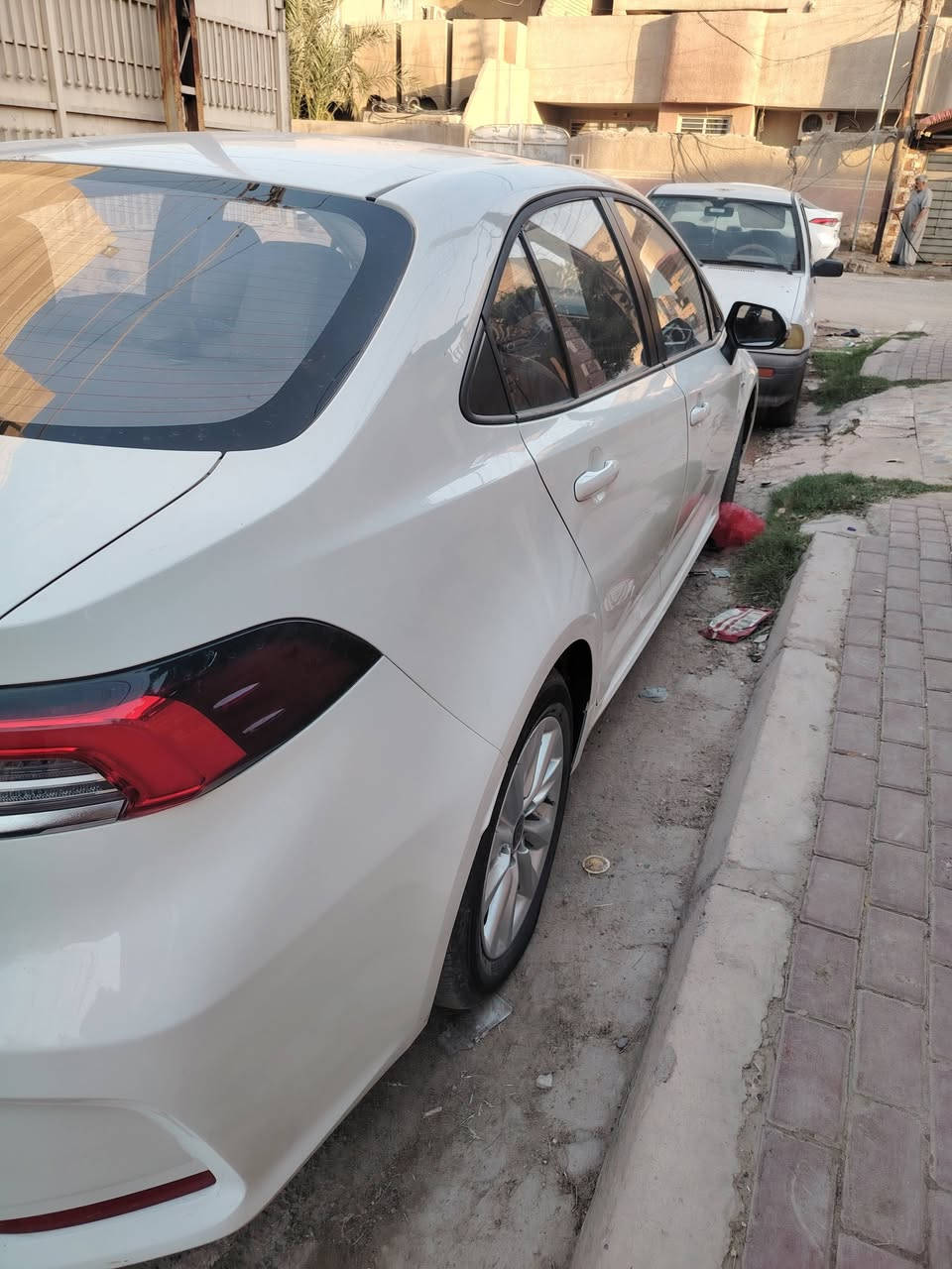 كورلا موديل 2025  ماشيه21  فول مكفولة 
 موصفات للاستفسار *********** العنوان الغزاليه
السعر 150 وبيه مجال
