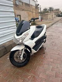 هوندا PCX • جيل اول • بدون رقم