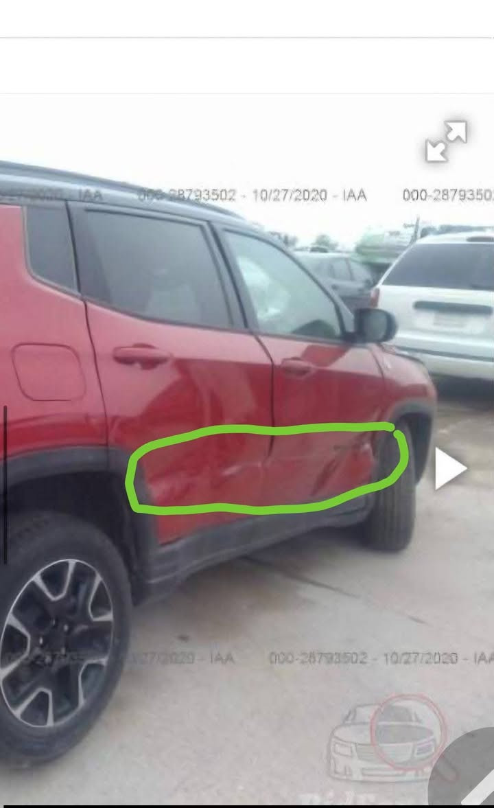 جيب كومباس  2019
رقم بغداد 
موصفات
تو كلر
شاشه جبيره
تحكم ستيرين جهتين
هاند بريك بصمه 
فوريل 4*4
تبريد قطعتين 
بصمه تشغيل عن بعد 
كامره 
كشنات جلد
 
الرقم ***********

