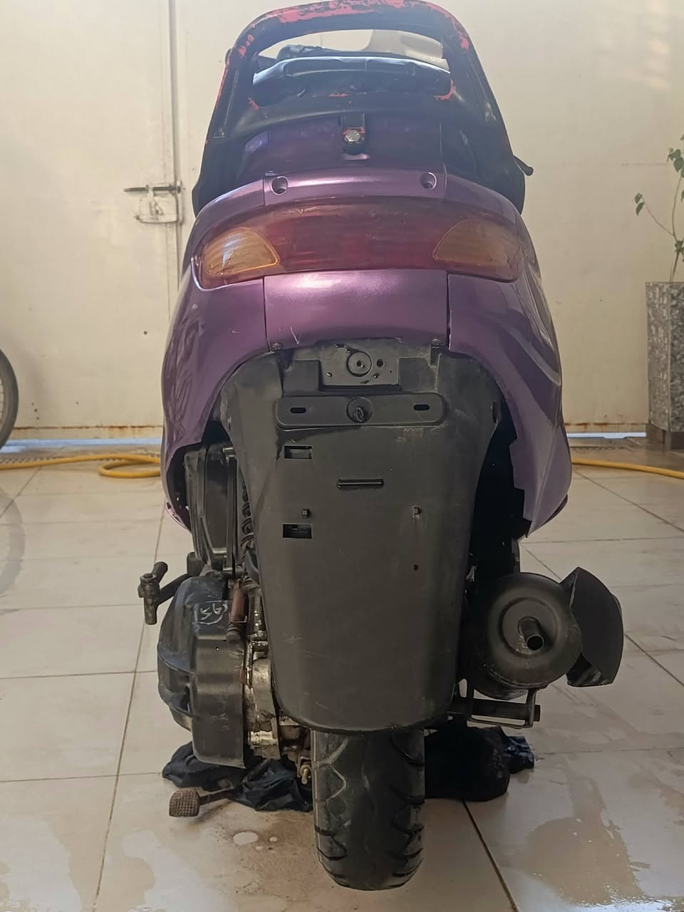 السلام عليكم دراجه فراشه 140 نضيفه
كهربائيات شغاله كلشي شغال
سعر مناسب 
العنوان الديوانية الحمزه الشرقي 
***********واتساب
