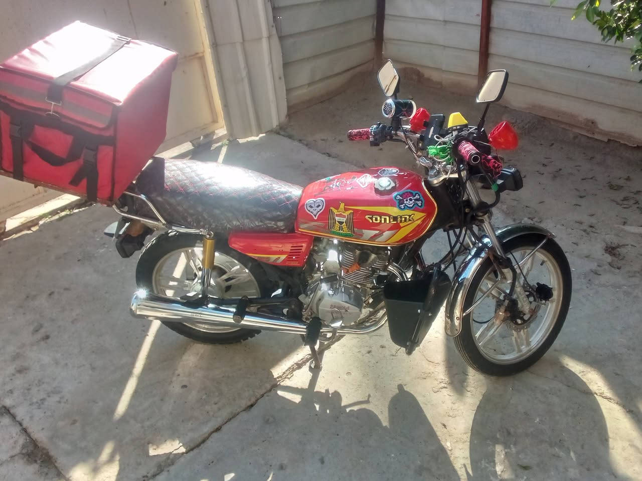 السلام عليكم دراجه للبيع نظيفه اوراق كامله سعر 650 بيها مجال


**إذا كنت صاحب هذا الإعلان وتريد حذفه لأي سبب، رجاءا أرسل رسالة إلى الدعم الفني**