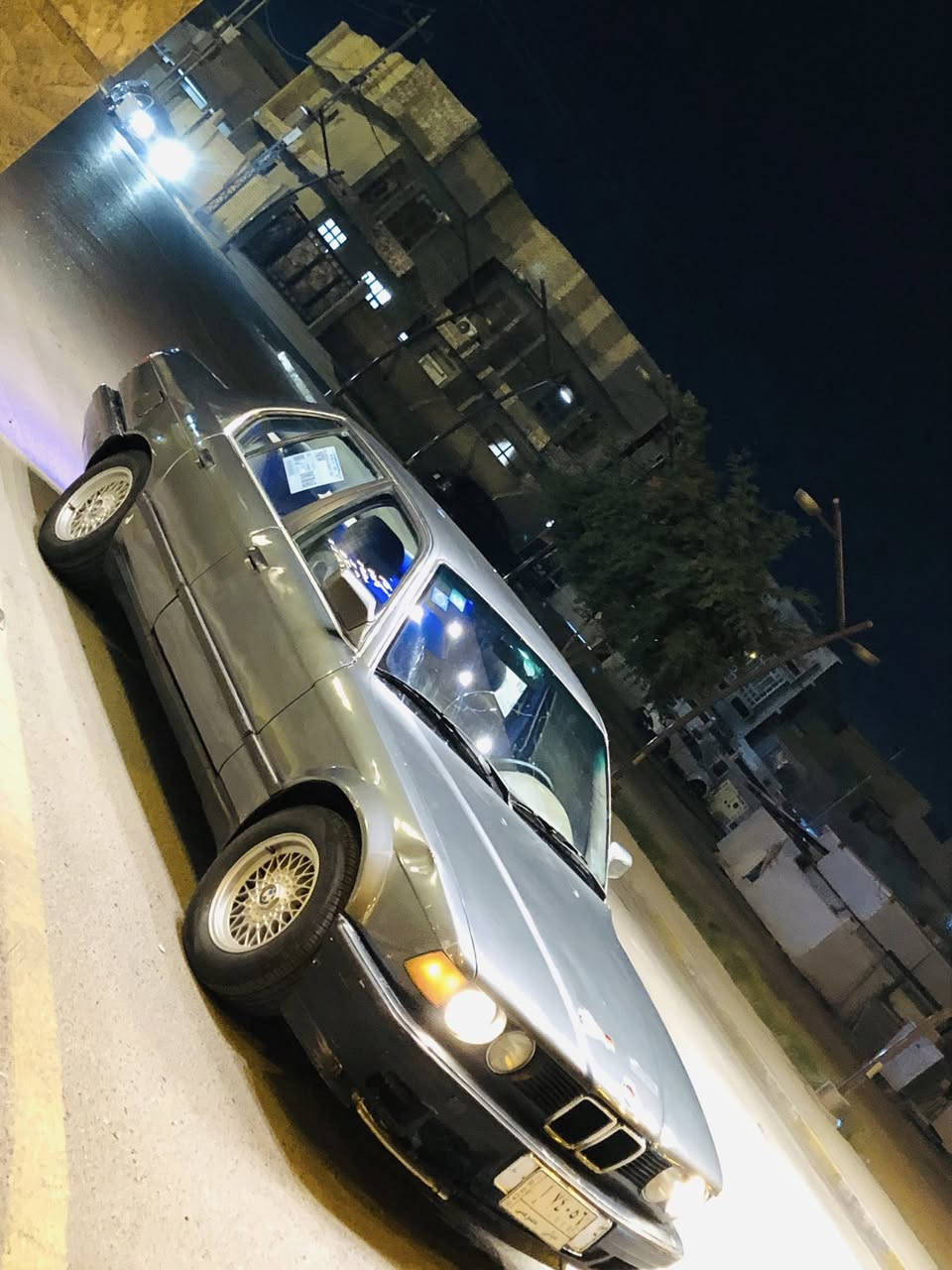 السلام عليكم مراوس بسياره اقتصاديه او تكسي
BMW 735i
اصل بليته وسنويه 
مكينه وكير خير من الله 
حداديه نص عمر 
تخم تاير ويل جدد
كهربائيات كلها شغاله 
دبل ايرباك دبل جكمجه 
تحويل شوكت متريد 
سياره عضمتها حلوه بيها ملاحظات بدون ضربه 
دعاميه الكدام تعبانه
مال جنايه صرفيتها كلش حلوه 
تبريد نقص كمبريسر فان شغال 
غرفتها حلوه نضافتها 80


**إذا كنت صاحب هذا الإعلان وتريد حذفه لأي سبب، رجاءا أرسل رسالة إلى الدعم الفني**