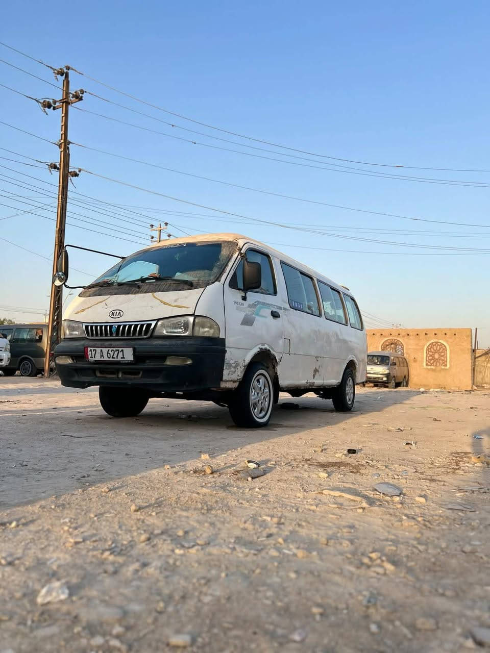 شبوط للبيع مديل 2000 سنويه 33 أمس صادره
شواصي 3 كفاله واحد معمر مكينه وكير واكسن شرط
تخم تاير #سياره بلاديه حت حجل مامكصوص لا ضربه لاصبغ #سعرهه 70 وبيهه مجال مكان الناصريه مركز ‏‪***********‬‏
