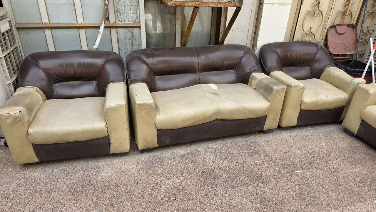 تخم للبيع مستعمل اربع قطع فلوجه مجمع الغفران السعر ١٢٥الف وبي مجال 
***********
***********
