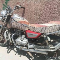 دراجه جونده للبيع اوراق مكينه نضيفه كهربائيات شغاله كلها  دراجه مابيها...