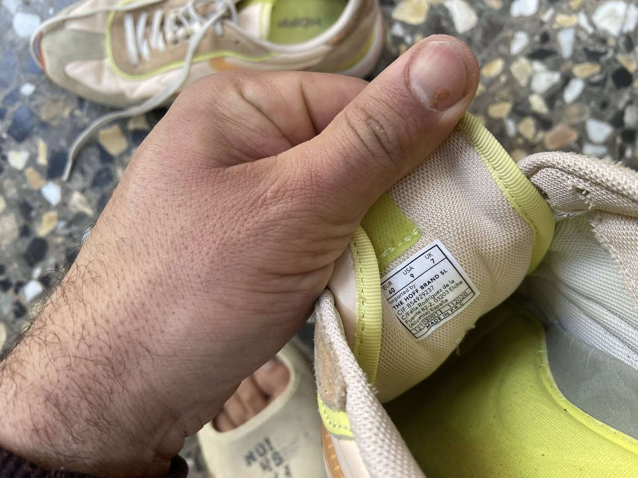 جمعة مباركة على الجميع 
تكرمون حذاء بالة أوربي نظيف سعره ٥ قياس ٤٠


**إذا كنت صاحب هذا الإعلان وتريد حذفه لأي سبب، رجاءا أرسل رسالة إلى الدعم الفني**