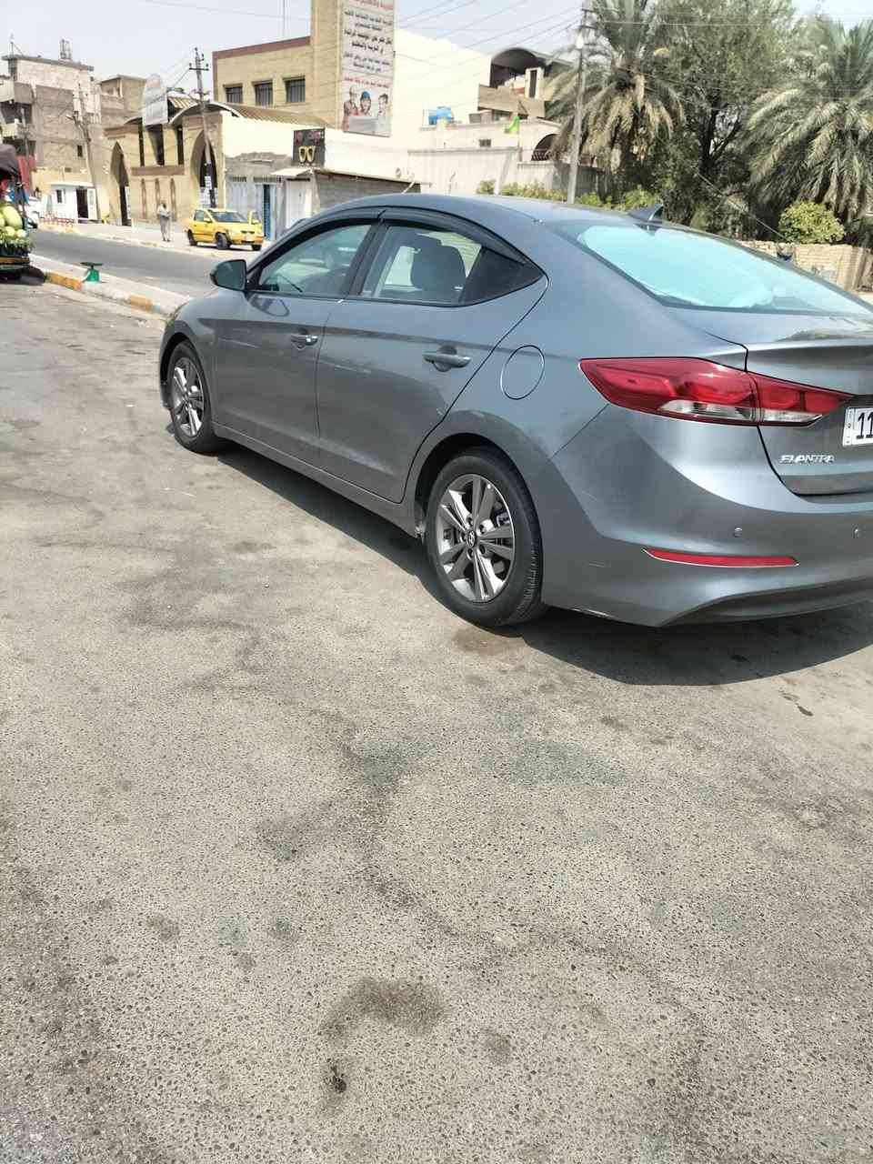 سلام عليكم 
عندي النتره ١٨ امريكي بغداد رقم انكليزي نص فول تحكم استيرن كامره دوار رادار جانبي محرك كير خير من الله صور الحادث بل منشور السعر ١١٨
***********
