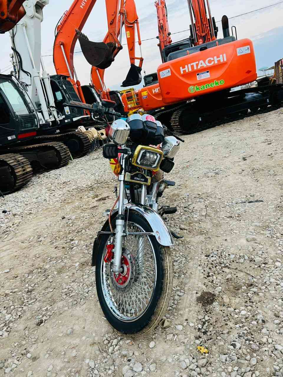 السلام عليكم ورحمه. دراجه تايكر موديل 2025مكفوله كلشي مامفتوع بيه تجي أو شوف ابعينك السعر 725او بيه مجال قليل *********** مكان بابل شوملي
