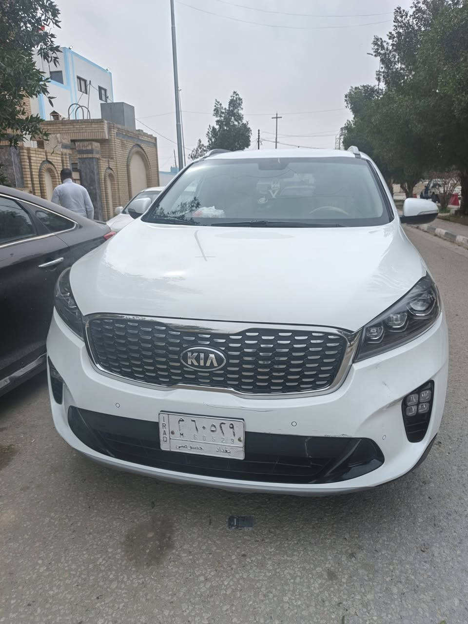 سورنتو البيع موديل ٢٠١٩سياره مكفولة من صبغ بس بارد بلباب الخلفي سياره مكانه نجف والسعر ٢٤٥بيه مجال الهاتف ***********
