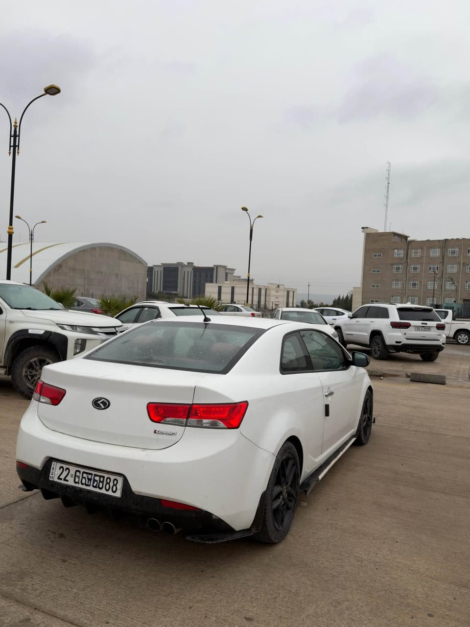 كيا سيراتو كوبيه تك باب ٢٠١٣ فول 🚗 مواصفات خليجي
للبيع او المراوسه 4 ابواب
الموصفات معروفه.
———
ضرر السياره : 
باب السايق مبدل نفس اللون شركة بدون تعديل وصبغ 
جاملغ ورا سايق صبغ نص و ٣ اماكن بارد  
———
محرك مفتوح فقط الكفر بدون صرف ولا بخار شرط و كير شرط
سنوية 2027 رقم اربيل دولي شرط تحويل. كركوك, العراق


**إذا كنت صاحب هذا الإعلان وتريد حذفه لأي سبب، رجاءا أرسل رسالة إلى الدعم الفني**