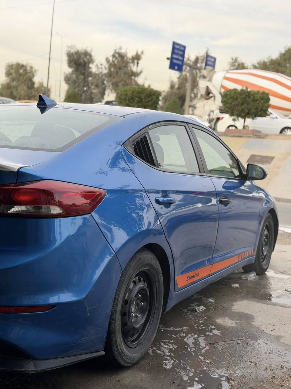 السلام عليكم النترا 17 وارد امريكي رقم اربيل سنويه ساقطه قبل سنة
السياره بأسمي عندي وكالة عام 

كير مكينه تبريد صدر باتري جديد  خير من الله السيارة نص فول 

كامره 

شاشة كروس سرعه تحكم ستيرن 

3 مود قياده 

ماشية 138 

مكان الدوره او البياع 

السعر (( 107 )) 

رقم الهاتف ***********
