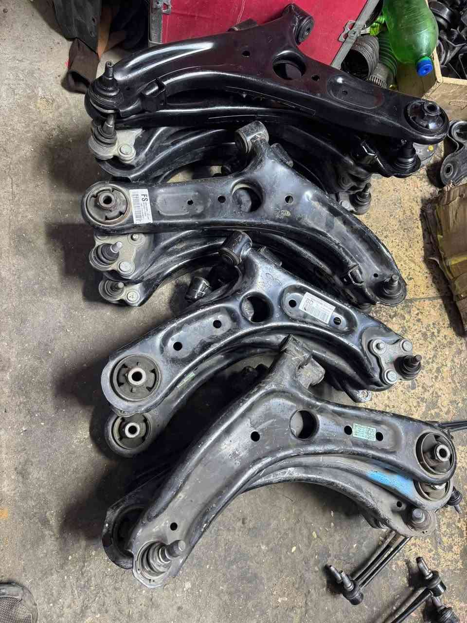 اللهم صل على محمد وال محمد وعجل فرجهم
تحطيم لأسعار
محلات أدوات محمد قاسم
تفصيخ كل محتاجه لسيارتك
***********
او
***********
او
***********
