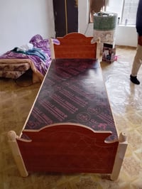 قريولة نفر ١ • خشب • استعمال قليل