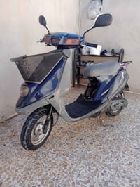 ماطور بزون كلو شرط جاهز ما يعوزه شي تواير جدد شاصي شرط محرك شرط السعر ...