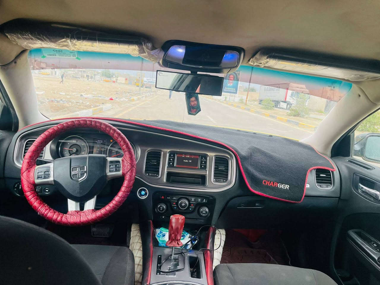 السلام عليكم جارجر البيع مديل 11 رقم بابل مشروع وطني تحويل ثاني يوم بسمي سياره كفاله من عيب الشرعي و كفاله من كص مكينه جديده اكسن جديد حداديه جديد كير بيه ضعف بل ترباين عنوان بغداد تفاصيل اتصال ***********
