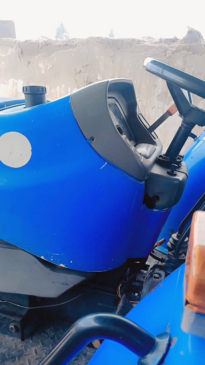 مكينه حجم 80موديل 2010 رقم قادسيه انكليزي باقي عل استلام اللوحات اي استفسار اتصال  عل الرقم ***********
