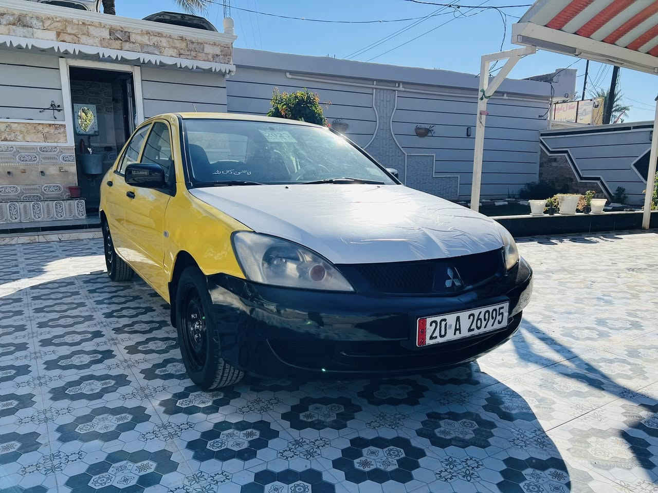 سلام عليكم لانسر 2010 رقم ديالى دولي بسمي سنويه 27 سياره جديده مامتعوبه سياره صدر أمامي خلفي تخم تاير جديد تبرد ثلج تدفئه شغال كهربائيات كله شغاله سعر(70)وبيه مجال 
مكاني ديالى سراجق رقم(***********)(***********)
