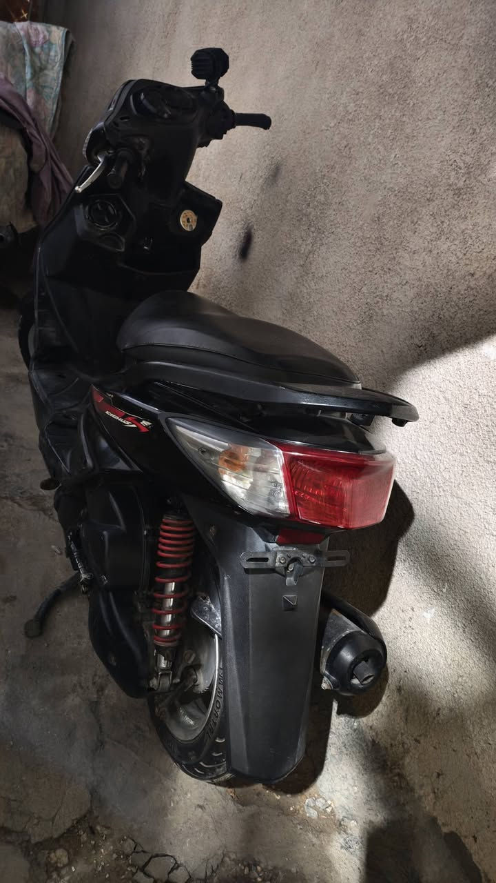 سكنس فحل ياباني  شعندك مراوس نزل


**إذا كنت صاحب هذا الإعلان وتريد حذفه لأي سبب، رجاءا أرسل رسالة إلى الدعم الفني**