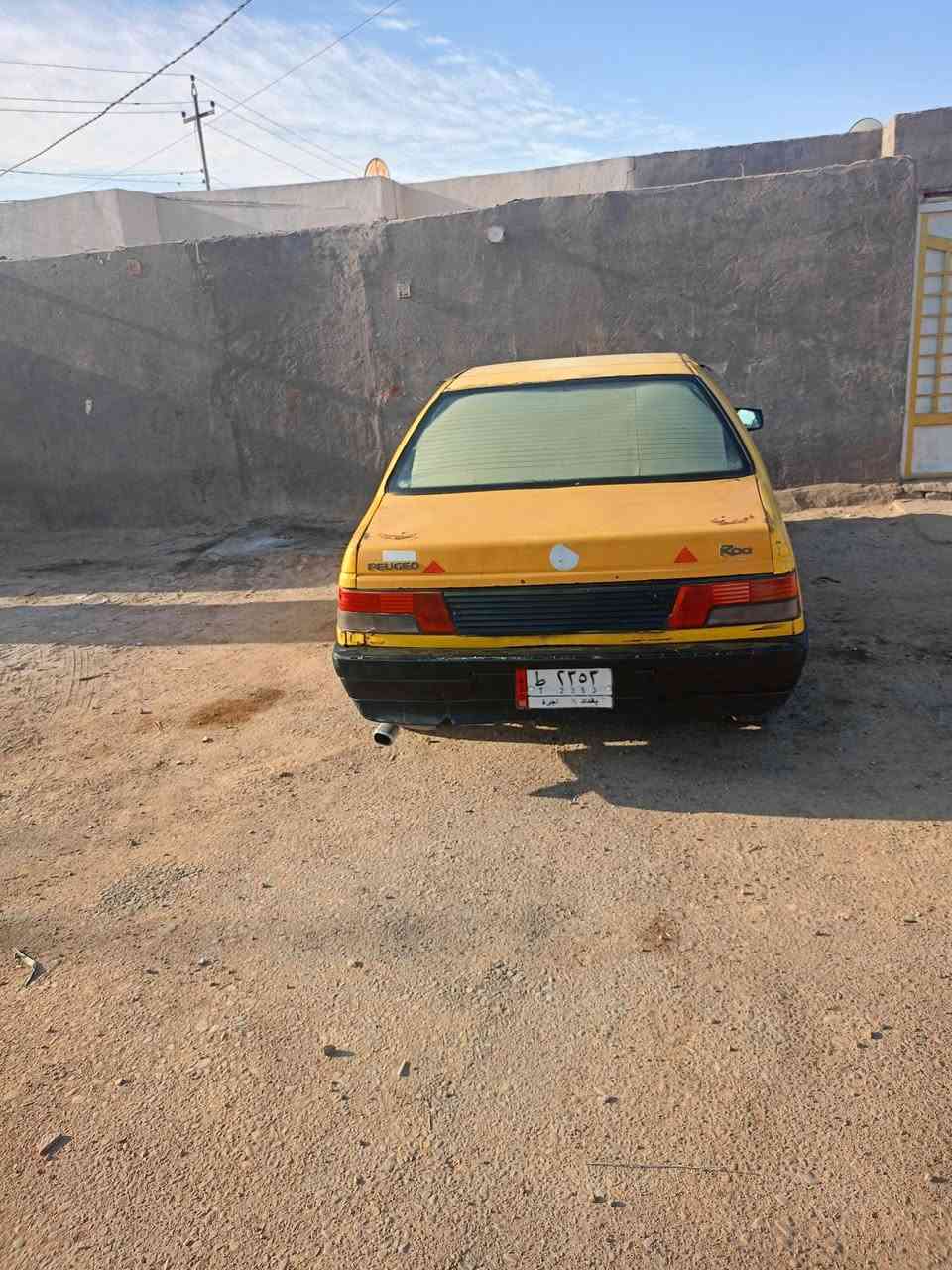 السلام عليكم عندي بيجو رقم بغداد سياره جاهزه مكينه وكير كفاله السعر13 وبيه مجال الطيبين المكان الشطره ***********مراوس عادي
