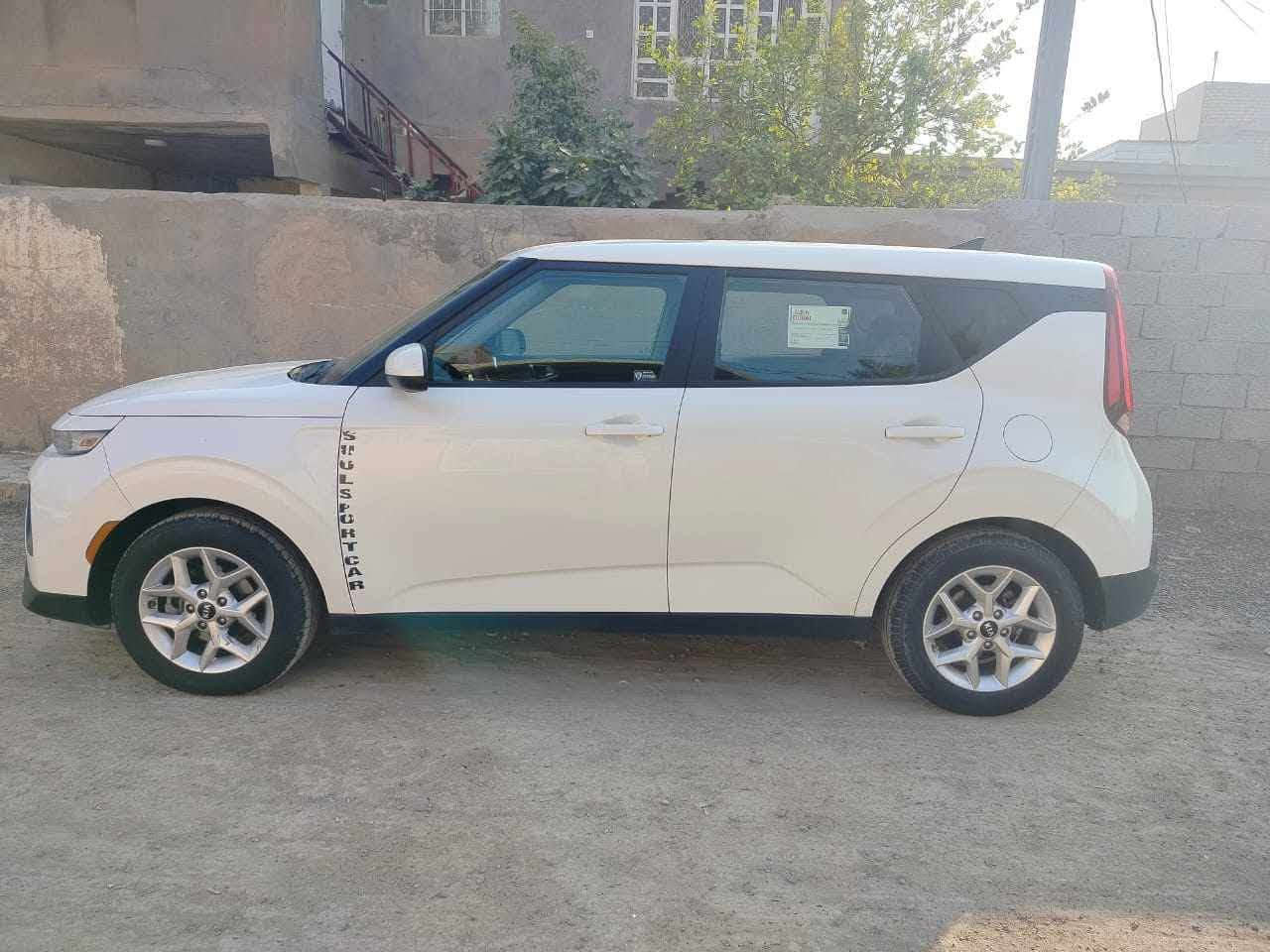 للبيع 

صول ٢٠٢١ رقم بغداد محرك ٢٠٠٠ دوش فئة S ماشية ٥٨ بيها فقط بنيد مبدل بلادي بأمريكا...السيارة نظيفة جدا ..
 استخدام قليل جدا...السعر ١٤٣ ..المكان ديالى بعقوبة
سونارها بلمنشور 
للاستفسار خاص او ع رقم 
‎***********‎
