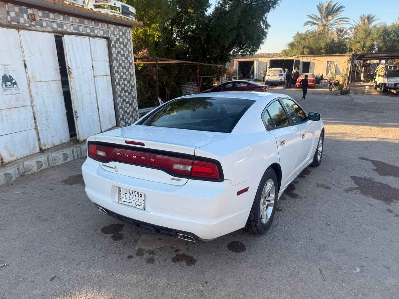 جارجر ٢٠١٣امريكي رقم بصره بسمي 
حادث جاملغ وبنيد مكان السياره ناصريه سوك الشيوخ 
*********** سوق الشيوخ, ذي قار
