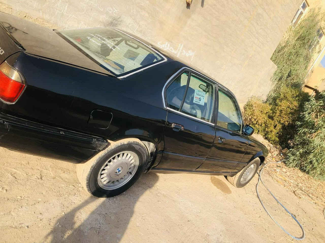 بي ام حجم 730  كير ومكينه 40 8 سلندر كير شرط محرك بي خربطه رقم فحص نينوى وكاله عامه بسمي موديل 93 صدر خلفي امامي زينات السعر 30 وبيها مجال شراي يتصل ***********
