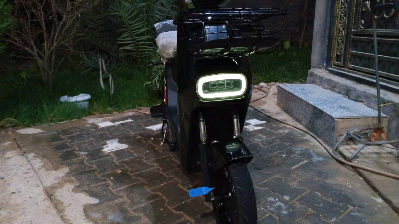 السلام عليكم ورحمه الله وبركاته دراجه شحن حجم 14 للبيع  فول مواصفات ما ناقصه شي السعر 325 وبيها مجال  مكانه بصره ابي الخصيب الشراي بي خير ويدلل للاستفسار ***********