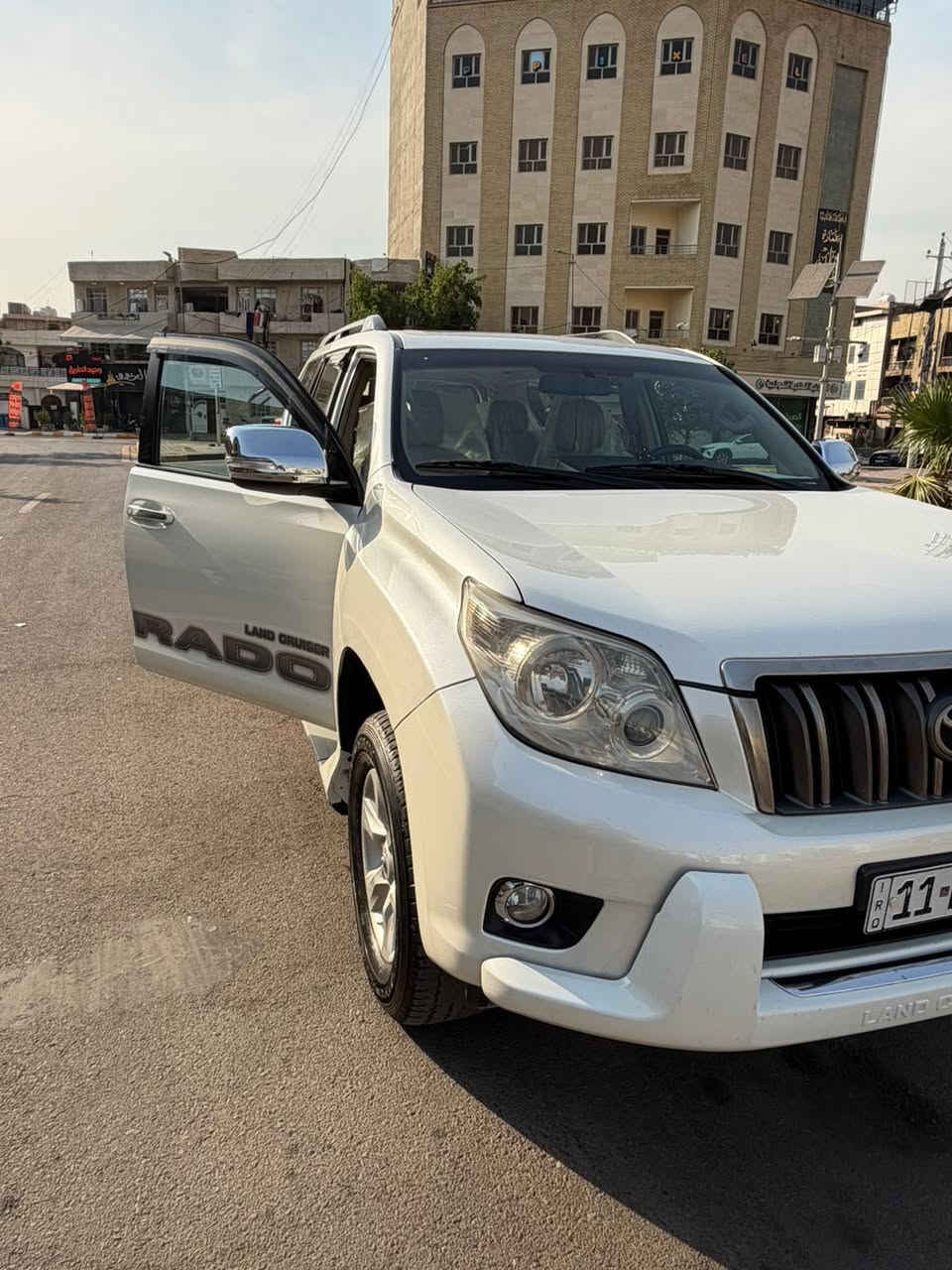 سلام عليكم
برادو موديل 13 
فول مواصفات 
كويتي دبل تانكي
مري شفط
كشن جلد 
تبريد 3 قطع مركزي 
سلايت 
3 انظمه قيادة 
ماشيه 101 حقيقة 
سيارة مكفولة من دعامية للدعامية 
سونار موجود بصور
مكاني بغداد الاعظمية  
رقم بغداد باسمي سيارة 
السعر 300 وبيه مجال 
***********
***********
***********
