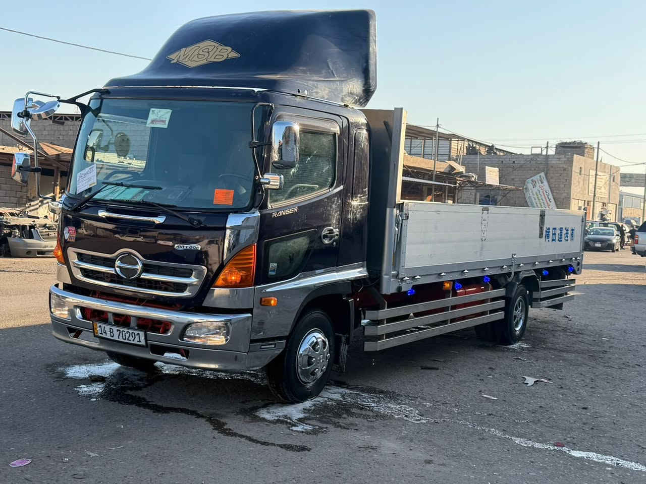 للبيع هينو شيطان دخول جديد
رقم بصره تحويل ثاني يوم موديل 2021
مكينه فول عادي 80 ￼
طول 625 صفاح 70 بدي ابو حاسبه الحديث 
كاسحه عليه سياره فول فول 
استيل كله اصلي شركه 
سياره جاهزه الشغل عوزه بس سايق 
العنوان البصره معرض الحسن 
***********￼
***********حجي محمد
