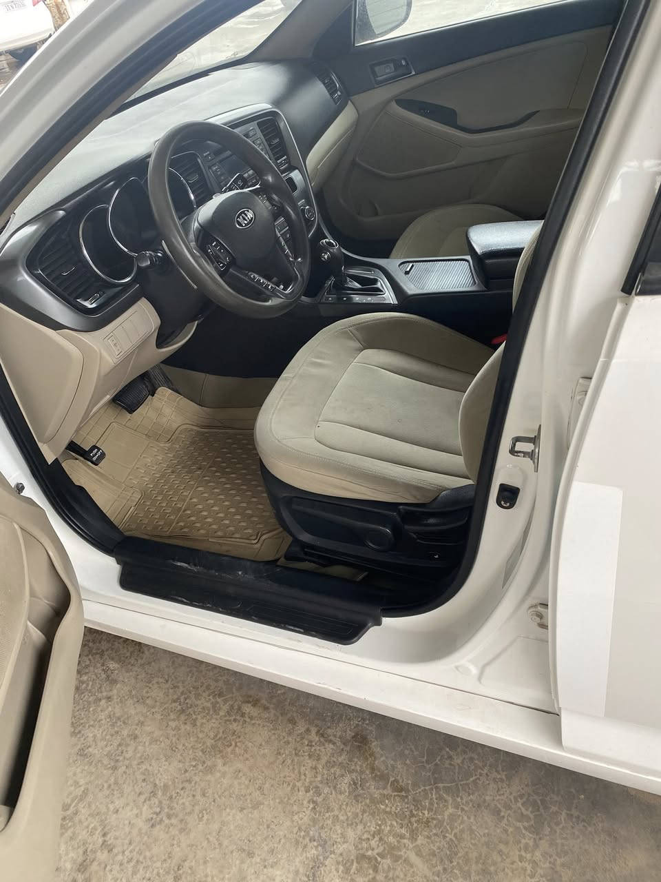 اوبتما موديل ٢٠١٣ خليجي سياره مكفوله رقم ديالى شفتات ستيرن عنوان ديالى رقم ***********
